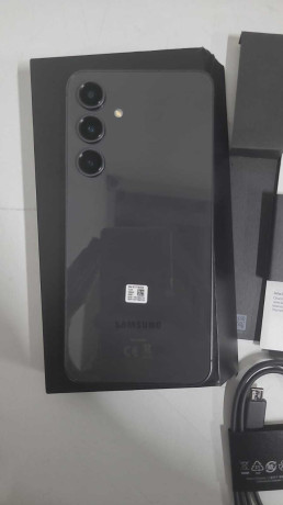 SAMSUNG GALAXY S24 FE 256GB 8GB RAM GRAFIT(OUTLET)